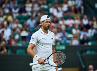 Centrale chiude il tetto, Dimitrov si infuria: sfogo durante match con Berrettini