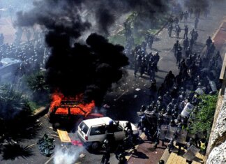 G8 di Genova, parla l’ex carabiniere Placanica: “Una parte di me è morta, quel giorno ha cambiato il mio destino”