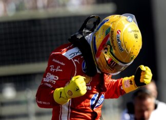 Gp Silverstone, Hamilton conquista pole position per gara sprint