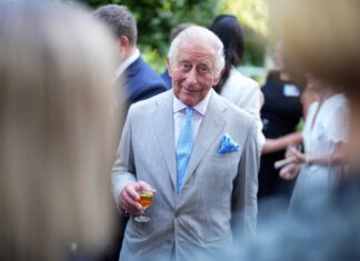 Gran Bretagna, oltre 300 case di Re Carlo a Sandringham infestate dai ratti