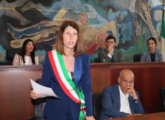 Ricorso al Tar di Maineri, sindaca Sara Grilli: “Si evocano scenari gravissimi senza che vi siano accuse circostanziate di brogli” Ricorso al Tar di Maineri, sindaca Sara Grilli: "Si evocano scenari gravissimi senza che vi siano accuse circostanziate di brogli"