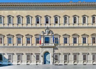 Il 14 luglio di Palazzo Farnese diventa mondiale: al ricevimento anche Francia-Spagna