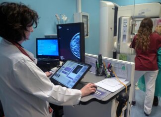 In Italia 950mila le donne col cancro al seno, Rete oncologica pazienti Italia: ‘fare almeno 150 munti attività fisica a settimana’