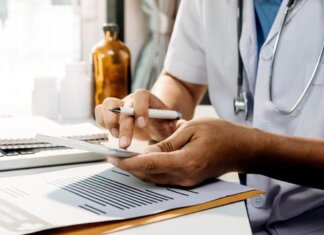 Linfedema interessa fino a 80% pazienti colpiti da tumore, esperti: “D’estate è più gravoso”