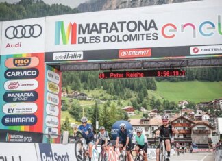 Maratona dles Dolomites Enel, sport e sostenibilità pedalano insieme tra le vette delle Dolomiti