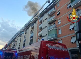 Milano, incendio in appartamento: un morto e diversi intossicati