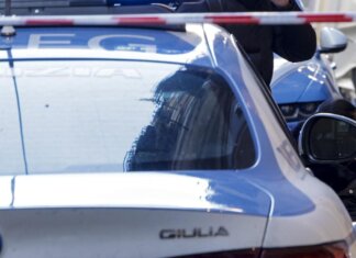 Milano, si tuffa nel parco delle Cave e non riemerge: morta 48enne