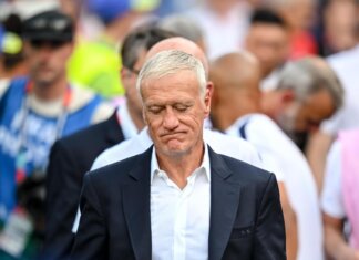 Mondiali, Deschamps: “Avrei fatto a meno degli insulti della panchina del Paraguay”