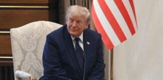 Nato, Trump e la doppia minaccia tra ritiro dei soldati Usa e Groenlandia nel mirino