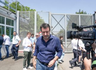 “Non punibile qualsiasi reazione”, così la Lega vuole cambiare la legge sulla legittima difesa