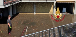 Allagato un piazzale condominiale a Borgo San Lorenzo