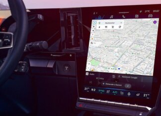 Renault introduce Gemini su openR Link: l’intelligenza artificiale sale a bordo