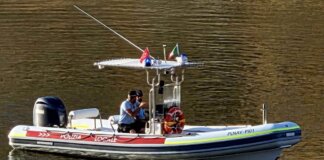 Reti da pesca vietate lungo l’Arno: scatta il sequestro della polizia locale