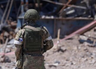 Russia colpisce mercantile a Odessa, Ucraina attacca 20 navi di Mosca nel Mar Nero
