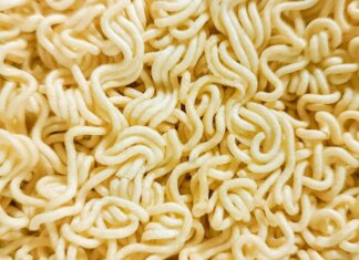 Salmonella, focolaio in Europa: a causarlo forse noodles aromatizzati