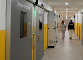 Sanità: appalti, Cgil rilancia ‘raccolta firme straordinaria negli ospedali’