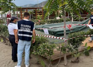 Sestri Levante, bambina morta in piscina: due indagati