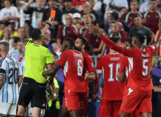 Svizzera, furia dopo ko con Argentina: “Noi danneggiati, rosso a Embolo senza senso”