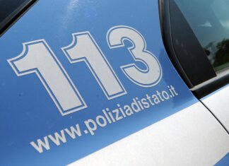 Tragedia a Cagliari: respinto da scuola di danza, 52enne tenta di uccidere insegnante e poi si spara