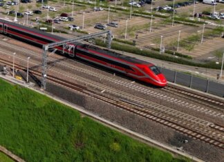 Treni, Italia divisa in due per lavori su ponte a Firenze: previsti ritardi e cancellazioni per Alta Velocità e Regionali