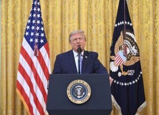 Trump denuncia il sistema elettorale Usa: “E’ compromesso, Cina ha rubato dati”