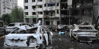 Ucraina, missili russi colpiscono Kiev: 2 morti e una ventina di feriti