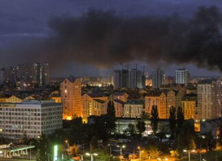 Ucraina, nuovi raid russi nella notte su Kiev