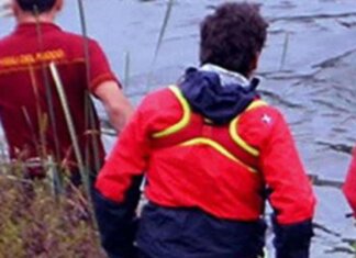 Udine, si tuffa nel Tagliamento e non riemerge: ricerche in corso