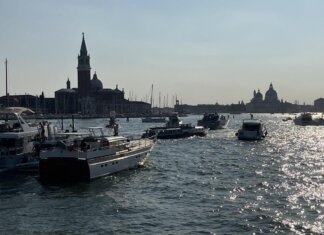 Venezia, da Gift Solutions un impianto fotovoltaico per ripulire la laguna da microplastiche