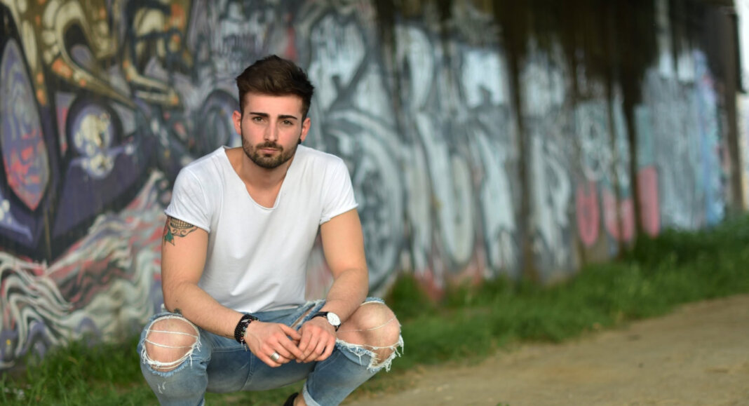 Niccolò Ciatti ucciso nove anni fa, assassino ancora latitante. I genitori: 