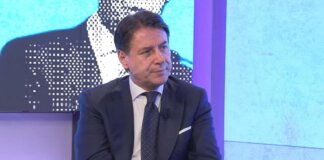 Conte e no M5S alle armi per Ucraina, reazione Pd: “E’ un Vannacci, vuole rompere”