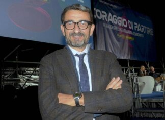 Eclissi, Tabarelli: “Stress test per la rete, ma sistema reggerà. Benzina? Non esclusi 2,50-3 euro”