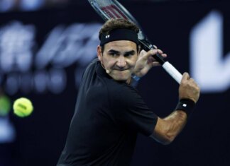 Federer, vacanza italiana sulla terra rossa: il match a Taormina con Arnault
