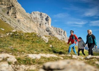 In fuga dal caldo ma anche dal paradosso delle ferie digitali, quando l’estate è ‘anti-algoritmo’