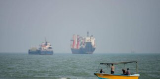 Iran, “tre nodi” bloccano l’accordo per la riapertura di Hormuz