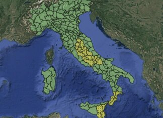 Maltempo, allerta meteo gialla per temporali martedì 11 agosto: la mappa delle 5 regioni a rischio