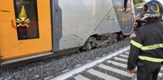 Roma, mucche su binari: treno deraglia vicino a stazione di Piana Bella a Montelibretti, nessun ferito