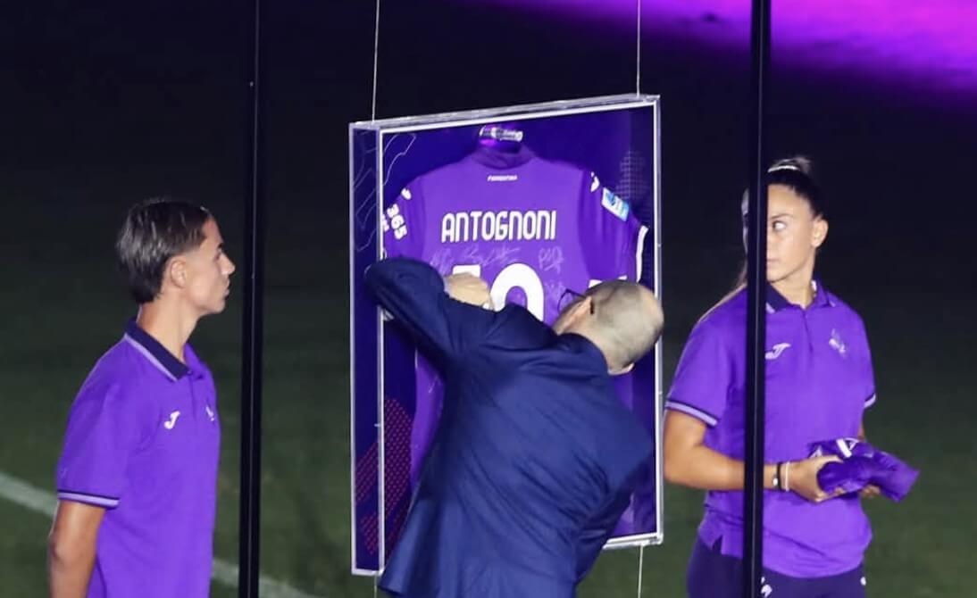 la fiorentina si consola con la festa del centenario ma niente pace con giancarlo antognoni da Corrieretoscano.it la fiorentina si consola con la festa del centenario ma niente pace con giancarlo antognoni