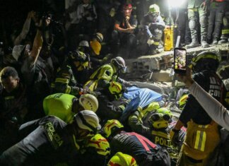 Terremoto in Colombia, donna di 32 anni estratta viva dalle macerie di un albergo tre giorni dopo il sisma: “C’è speranza”
