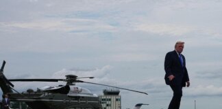 Trump, paura in volo: rischio collisione tra elicottero del presidente e aereo