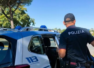 Assalto a una gioielleria di Pontedera, quattro in fuga sulla FiPiLi Polizia di Stato