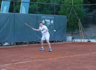 Ambasciatore britannico Hickey scende in campo al Parioli e arriva a sorpresa Cobolli