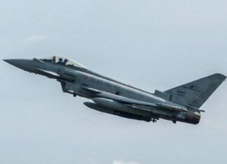 Attacco a base aerea in Arabia Saudita, colpito F-2000 italiano. Crosetto: “Nessun militare coinvolto”