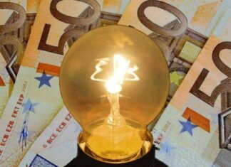 Bollette, Eni taglia 30% su luce-gas. Enel, già da aprile sconto del 50% su elettricità. Meloni: “Anche altri attori diano una mano”
