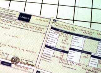 Bollo auto, occhio al campo P.2 su carta circolazione: il primo elenco dei modelli esentati