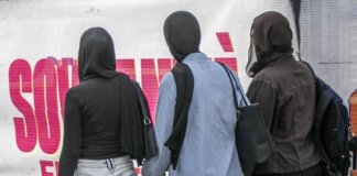 Burqa, hijab e chador: quali sono le differenze tra i veli