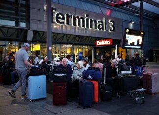 Caos voli in Gb, conclusa indagine preliminare: nessun sabotaggio ma errore di software di ‘un millisecondo’