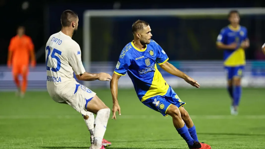 Carrarese Empoli Finotto
