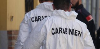 Crotone, denuncia la scomparsa del marito nel 2024: arrestata oggi con il figlio per omicidio