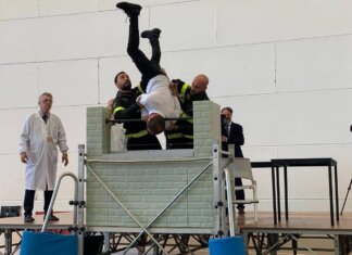 David Rossi, oggi la simulazione della defenestrazione: “Aggredito da almeno due persone”. Vinci: “Verso soluzione del caso”